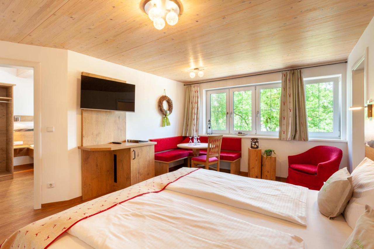 Lustiger Hirsch Hotel Akams Luaran gambar
