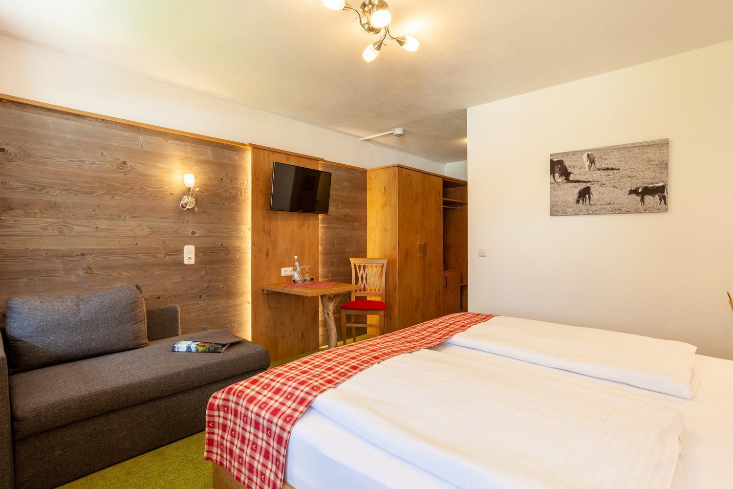 Lustiger Hirsch Hotel Akams Luaran gambar