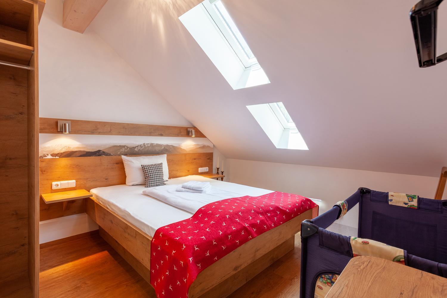Lustiger Hirsch Hotel Akams Luaran gambar