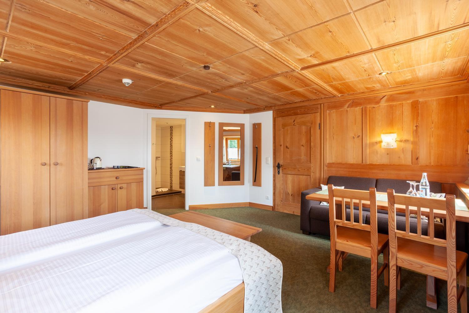 Lustiger Hirsch Hotel Akams Luaran gambar