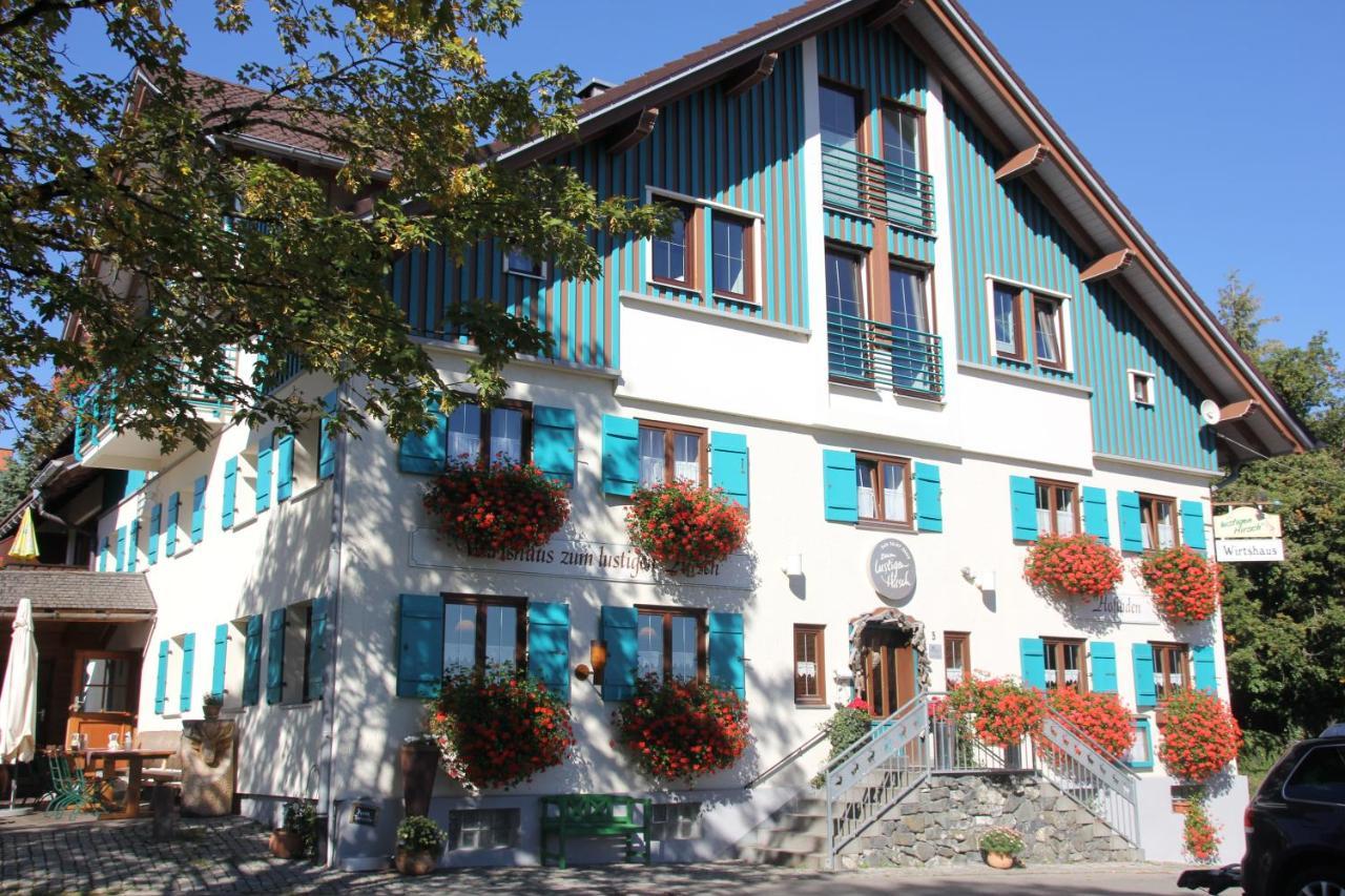 Lustiger Hirsch Hotel Akams Luaran gambar
