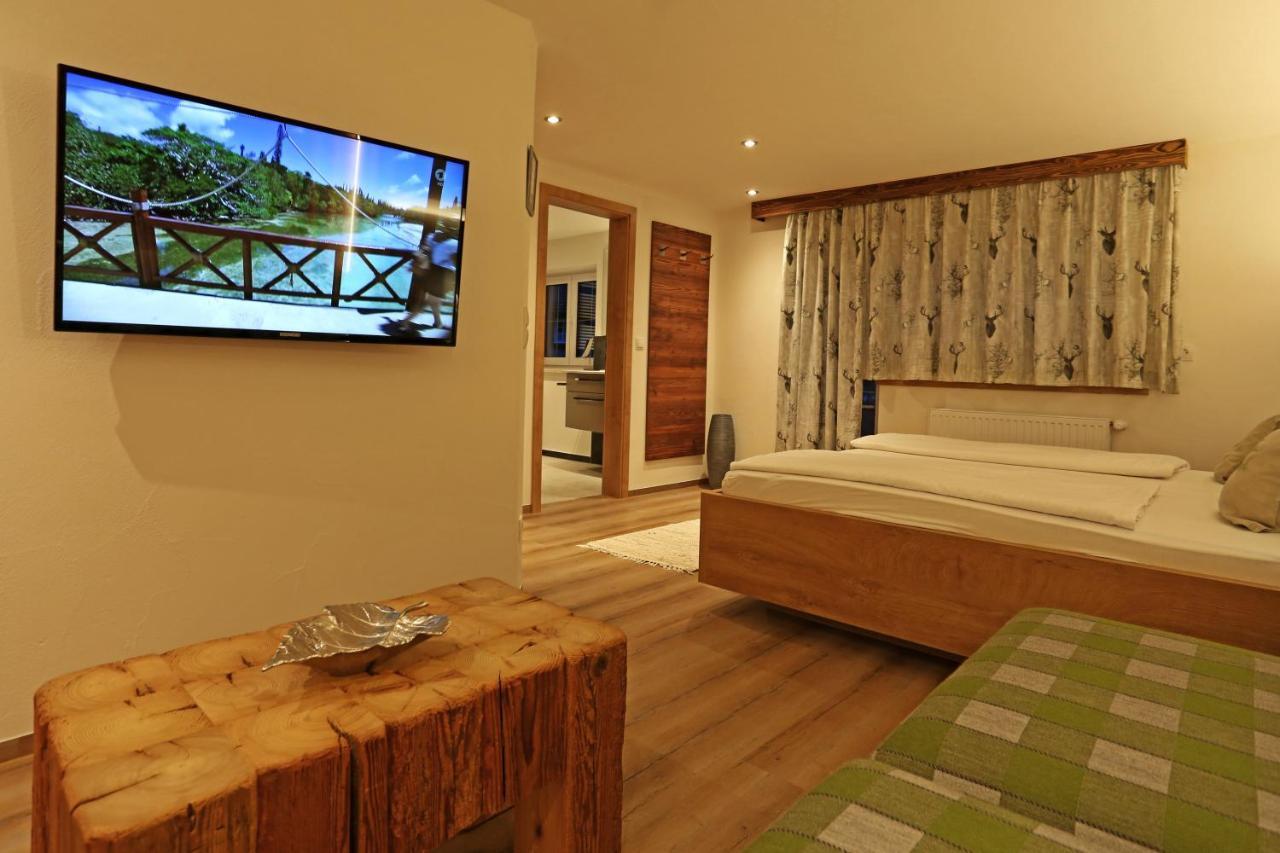 Lustiger Hirsch Hotel Akams Luaran gambar