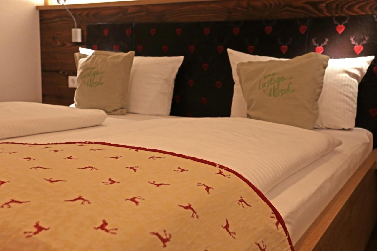Lustiger Hirsch Hotel Akams Luaran gambar