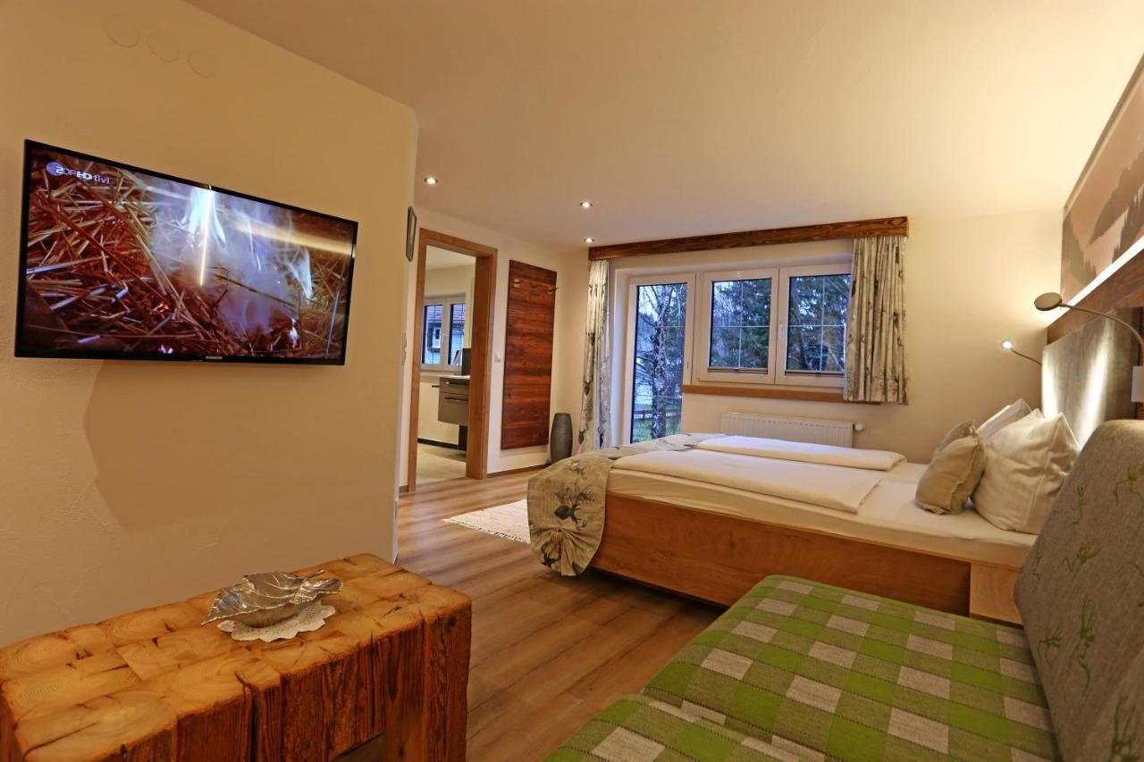 Lustiger Hirsch Hotel Akams Luaran gambar